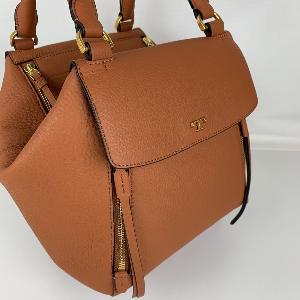 New Tory Burch Half Moon Leather Satchel - Picture 2 of 8